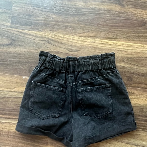 Forever 21 Black Paperbag Jean shorts - Picture 2 of 3
